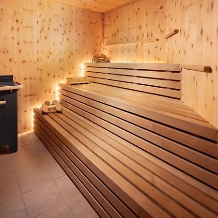 Apartment Eckhaus In Neukirchen am Grossvenediger